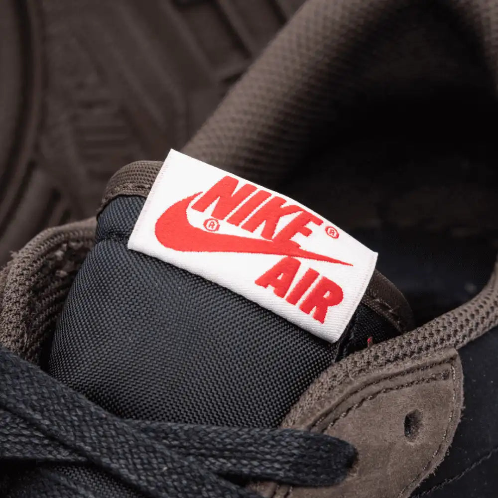 Nike Travis Scott x Air Jordan 1 Low Dark Mocha