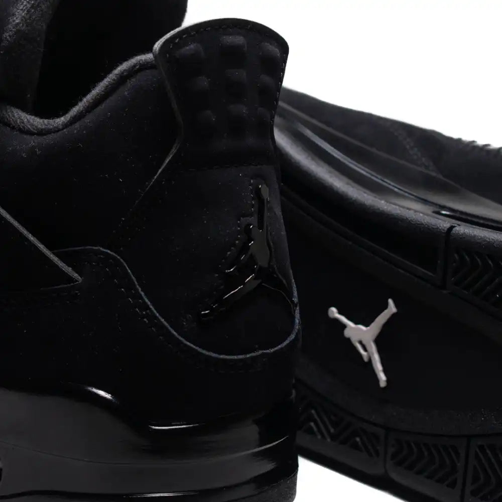 Nike Air Jordan 4 Rêtro Black Cat