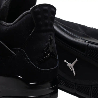Nike Air Jordan 4 Rêtro Black Cat